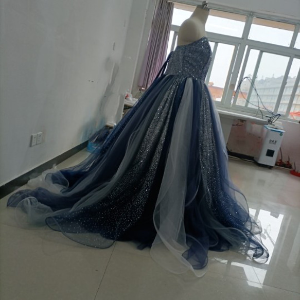 青　ブルーキラキラチュールカラードレス 可愛い 編み上げ プリンセスドレス オーバードレス+取り外しオフショルダー取り外 5枚目の画像