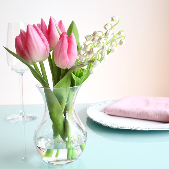 「永遠盛開」可愛的粉紅色鬱金香和鈴蘭（免費禮品包裝） 第6張的照片