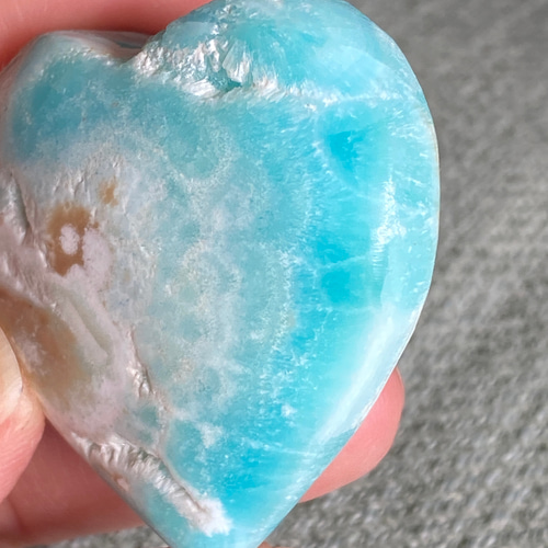 天然石★原石　ブルーアラゴナイト　ハートカット ブルーアラゴナイト ハート型 天然石 天然色 天然石 HaRuKy