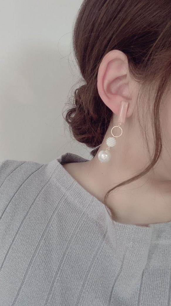 Color stick × w pearl pierce/earring(Peach Pink) [cc] 2枚目の画像