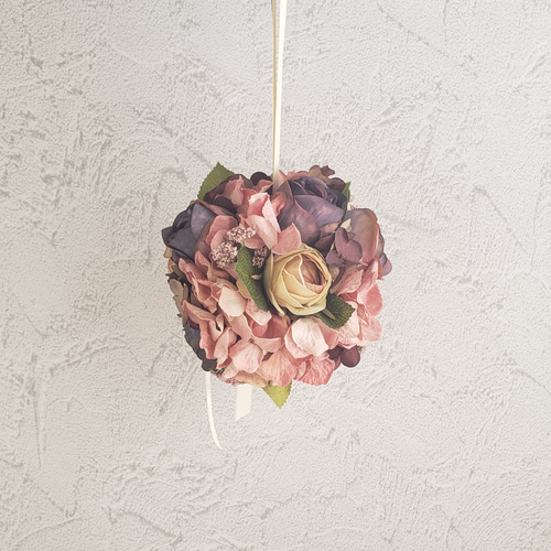 アンティークローズのドライ風ボールブーケ 結婚式 大人可愛い くすみ