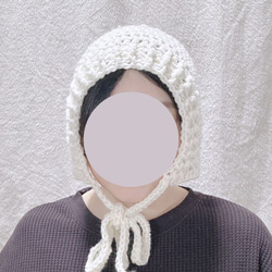 【ショート女子の為の】バラクラバ　付けフード　ビーニー　手編み　クロシェハット　毛糸帽子　鍵編み 2枚目の画像