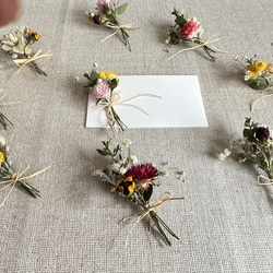 ドライフラワーミニ花束♡結婚式の席札.メッセージカードに使用 3枚目の画像