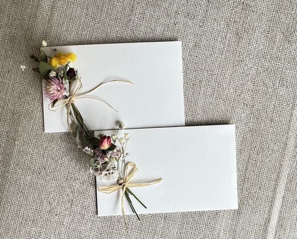 ドライフラワーミニ花束♡結婚式の席札.メッセージカードに使用 2枚目の画像