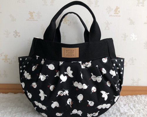 専用 ヌビスマホポーチとシマエナガ柄ミニバッグ