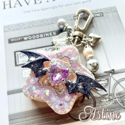 ☆仮面舞踏会☆アマビエさん♪︎ レジンキーホルダー ハンドメイド