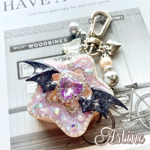 デビル 小悪魔 病みかわ 星 レジン シェイカーキーホルダー その他