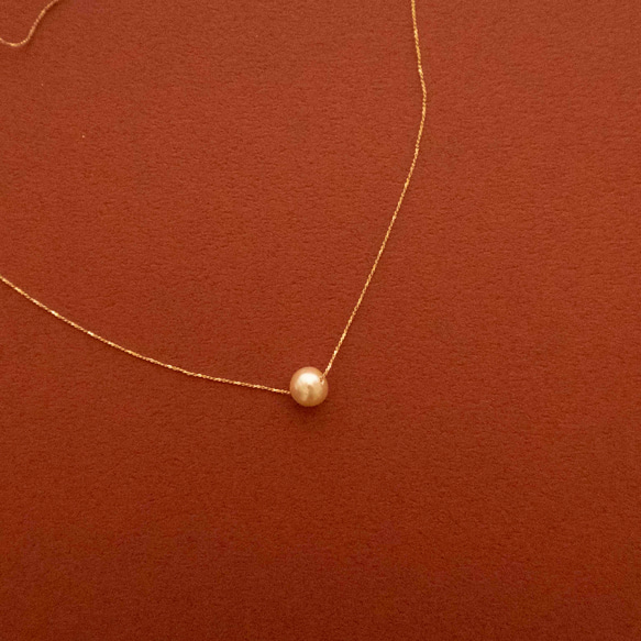 不完全が愛らしいバロックのアコヤ真珠を使った1粒ネックレス（アコヤ真珠 7mm）②[2022Z1079] 2枚目の画像