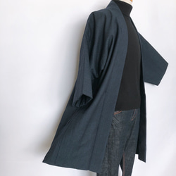着物リメイク 男性羽織  ハーフ 紺 単衣 和装 作務衣羽織 カーディガン メンズ 無地 フリーサイズ  （5216） 2枚目の画像