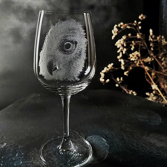 【個性杯客製】王者之風系列 - 鷹 紅酒高腳杯 可配對 客定手工雕圖/刻字 第3張的照片