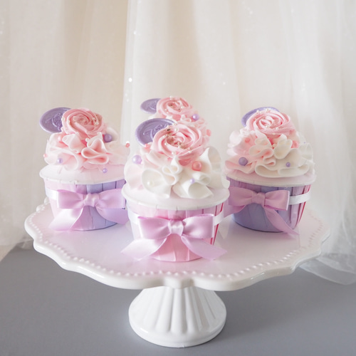 ラブリーなクレイのカップケーキが完成しました♡（生徒様の作品