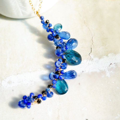 ラピスラズリとカイヤナイトの雫ネックレス 14kgf ゴールドフィルド  