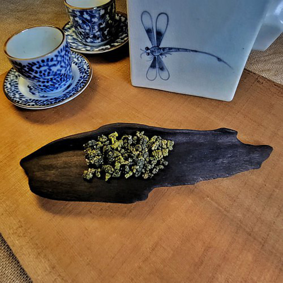 【茶器 客製】 細工茶承 茶則  茶荷 深色海漂木巧雕 第4張的照片