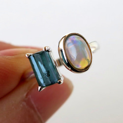 オパール ＋ トルマリン原石リング Opal tourmaline ring 1枚目の画像