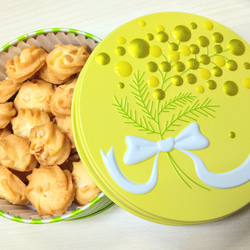☆カルピスバターのクッキー　アーモンド（お菓子のミカタ・ミモザ缶） 1枚目の画像