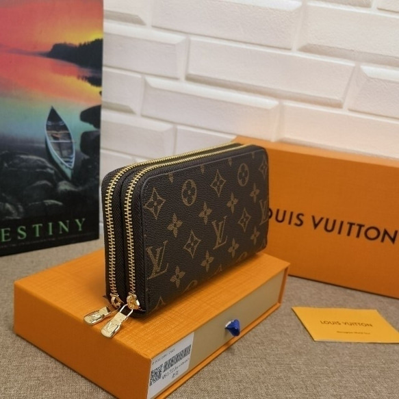 ルイヴィトン Louis Vuitton 真新しい 長財布 メンズ ルイヴィトン Louis Vuitton 真新しい 長財布 メンズ