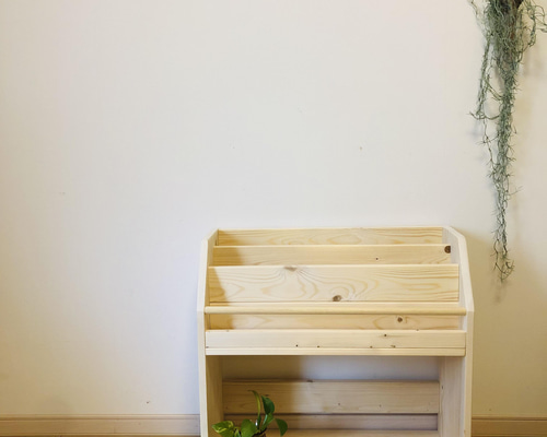 絵本棚 ブックシェルフ 無塗装 本棚・絵本棚・マガジンラック あっきー