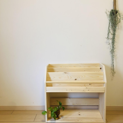 絵本棚 ブックシェルフ 無塗装 本棚・絵本棚・マガジンラック あっきー