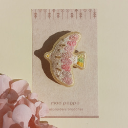 春色の鳥ブローチ 10枚目の画像