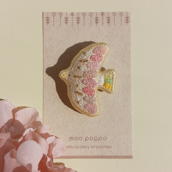 春色の鳥ブローチ 10枚目の画像
