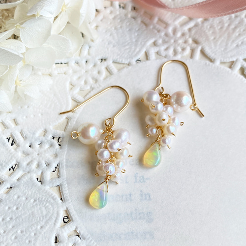 14Kgf天然石 レースのパールとオパールのキラメキとチェーンの揺らぎ