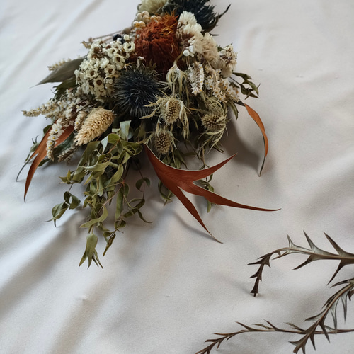 ドライフラワーブライダルブーケ　ネイティブホワイト ネイティブフラワーのドライフラワー ウェディングブーケ