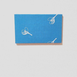 ミナペルホネン　ファブリックパネル　インテリアパネル　ボード　マドモアゼル　壁掛けパネル　青　爽やか 2枚目の画像