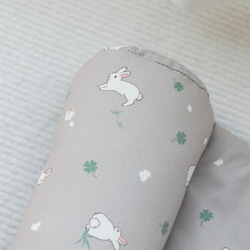 うさぎちゃんのぎゅうぎゅうベッド :グレークローバーのウサギ 2枚目の画像