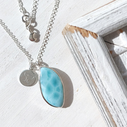 ❁Simple larimar＆moon necklace silver925❁ハイクラスラリマー 1枚目の画像