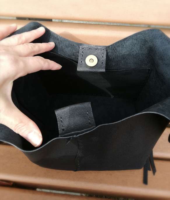 my Bag -mini-　黒色✗生成り色　ピッグスキンレザー 7枚目の画像