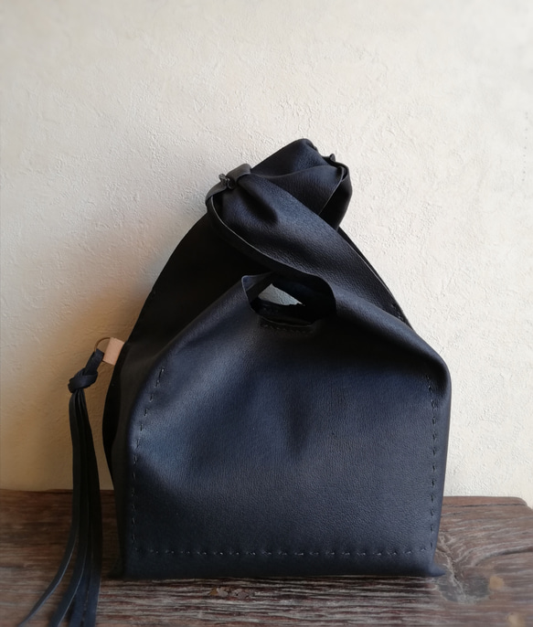 my Bag -mini-　黒色✗生成り色　ピッグスキンレザー 13枚目の画像