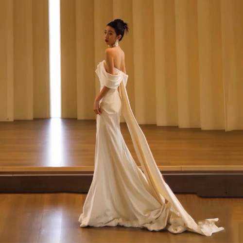 ソフトマーメイド オフショルダー ウエディングドレス ドレス ウララ