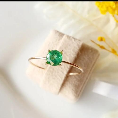 K10】エメラルド ザンビア産 4㎜ ファセットカット 天然石 華奢リング  