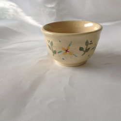 陶器　やきもの　一点もの「小花のミニカップ」　 1枚目の画像