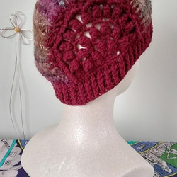 スーパーイマジネーションという糸に、花モチーフを編みつけた、帽子～～！！Ａ 4枚目の画像