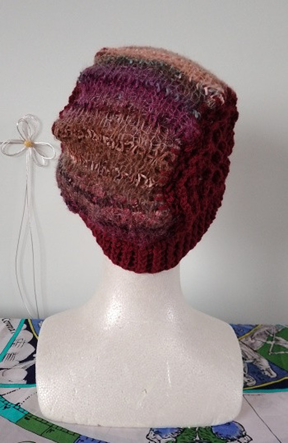 スーパーイマジネーションという糸に、花モチーフを編みつけた、帽子～～！！Ａ 3枚目の画像
