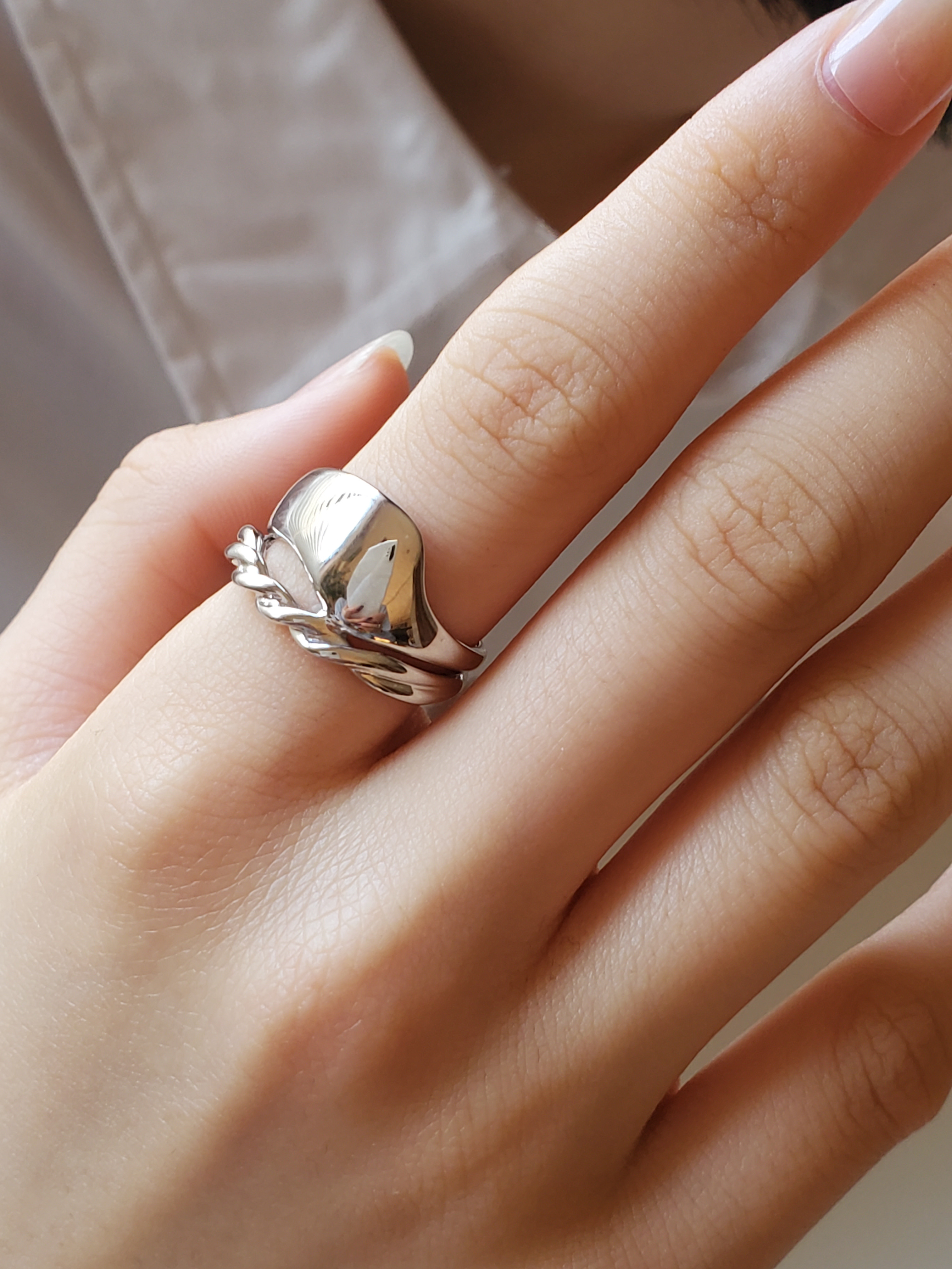 （送料無料）ニュアンスボリュームリング　SV925RS重ね付け風RS-233