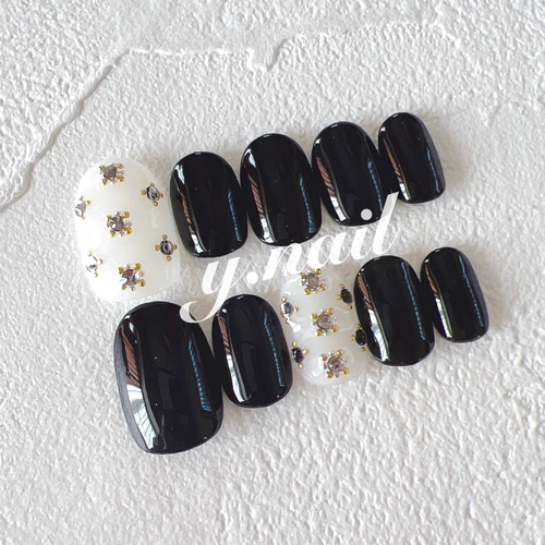 ネイルチップ　オーダー　韓国　キラキラネイル　ゴージャス　ビジュー　ブラック ネイルチップ オーダー 韓国 キラキラネイル ゴージャス