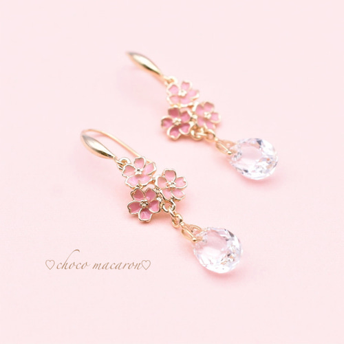 桜 ピアスorイヤリング ピアス（フック・チェーン） ♡choco