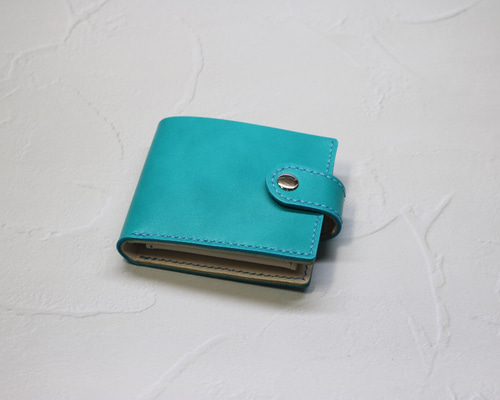 本革二つ折り財布 エメラルドグリーン 二つ折り財布 BEE3104 通販