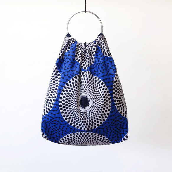アフリカ布のリングハンドルバッグ（アフリカンプリント）大人可愛い お洒落 3枚目の画像