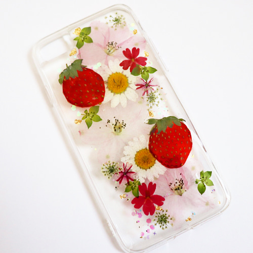 sale★iPhone７  iPhone８★押し花ケース  フルーツ いちご 押し花スマホケース 押し花iPhoneケース 押しフルーツ