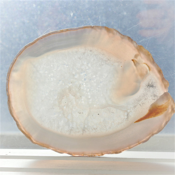 A-4　天然石　アゲート（瑪瑙）　プレート　スライス　水晶　結晶タイプ　　ナチュラル 1枚目の画像
