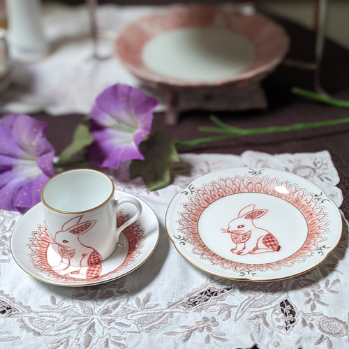 【販売証明書付き】ロイヤルダルトン 花鳥絵碗皿 デミタスカップ 英国製ロイヤルウースター花柄デミタスセット