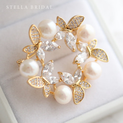 Stella Bridal＊母の日やフォーマルにも＊キュービックジルコニア バタフライ・ダンスブローチ ゴールド 1枚目の画像