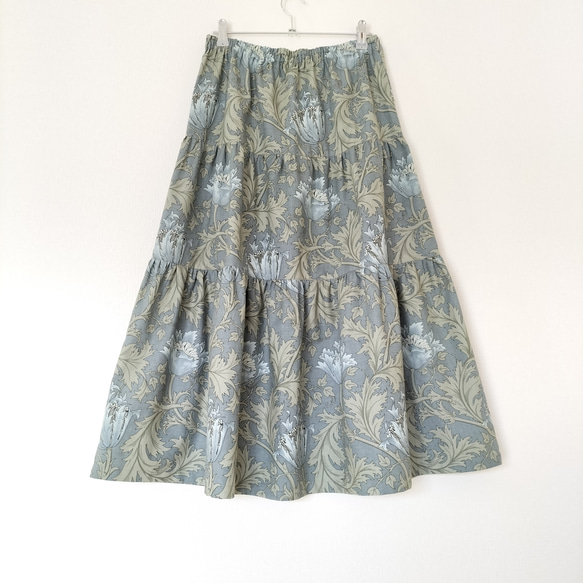 アネモネ [ウィリアムモリス]  ティアードスカート ベースカラーグレー系✿花ブルー 8枚目の画像