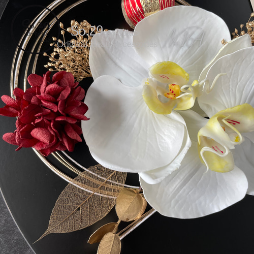 胡蝶蘭と紫陽花の髪飾り|結婚式 成人式 卒業式 前撮り 白無垢 胡蝶蘭と紫陽花の髪飾り|結婚式 成人式 卒業式 前撮り 白無垢