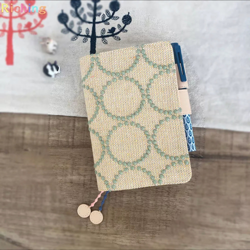 A6 淡いグリーンのタンバリン 手帳カバーケース ミナペルホネン その他