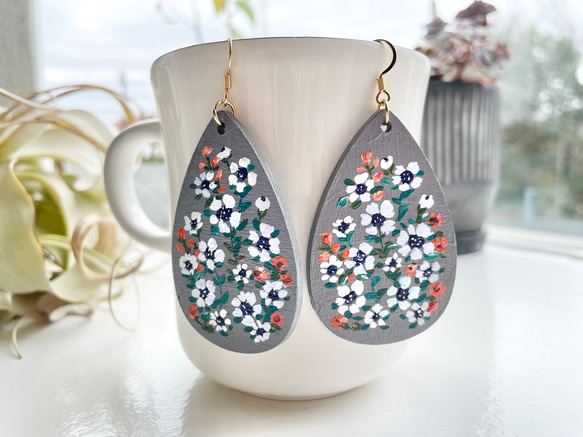 Vivienne Westwood｜PINA ORBピアス シルバー Vivienne Westwood｜PINA