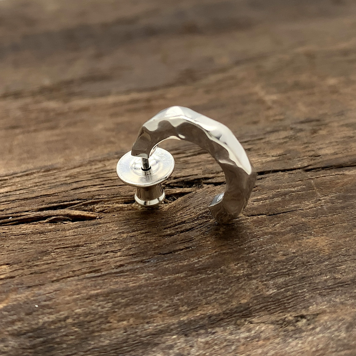 槌目ピアス フープ 片耳用 シルバー925　pe76